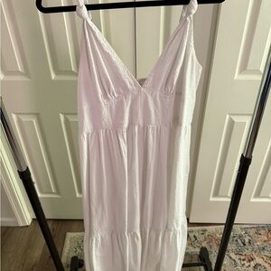 White Sleeveless Maxi Dress